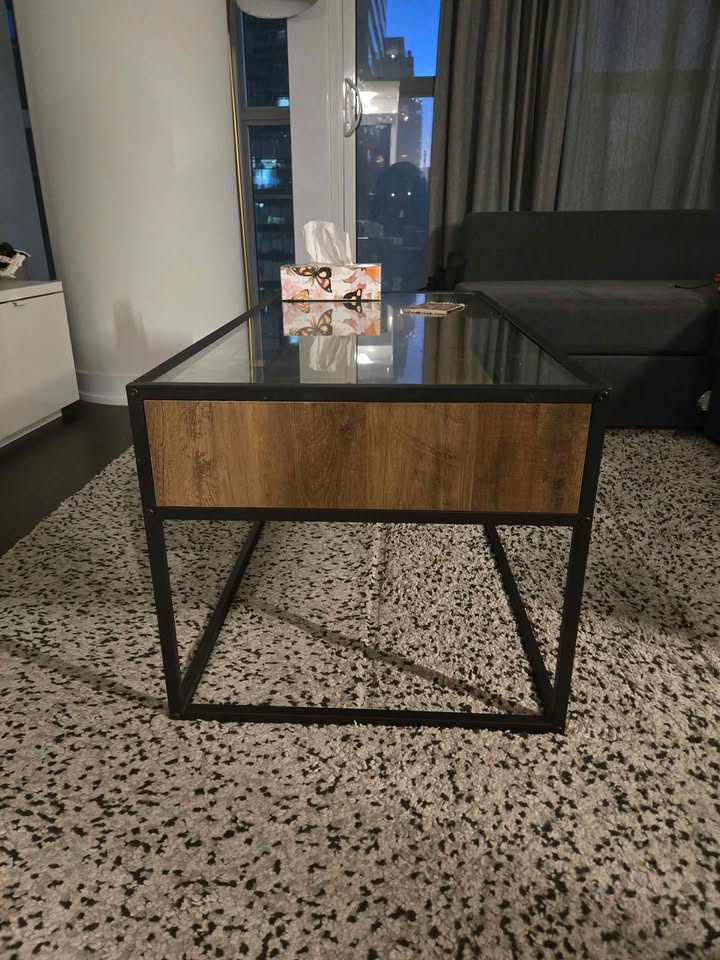 Glass cover coffee table - photo 3