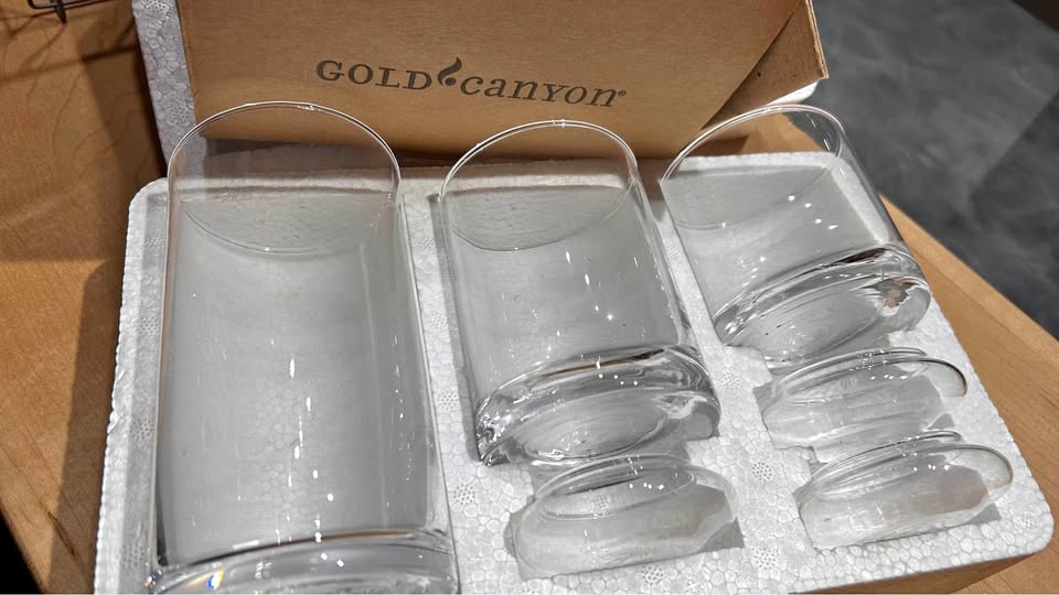 Floating candle holders