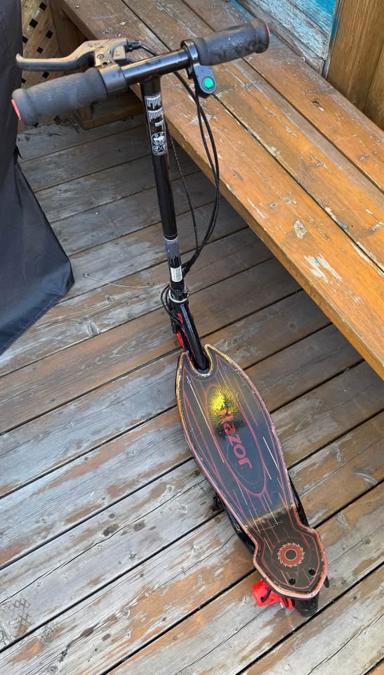 Razor Electric scooter - photo 2