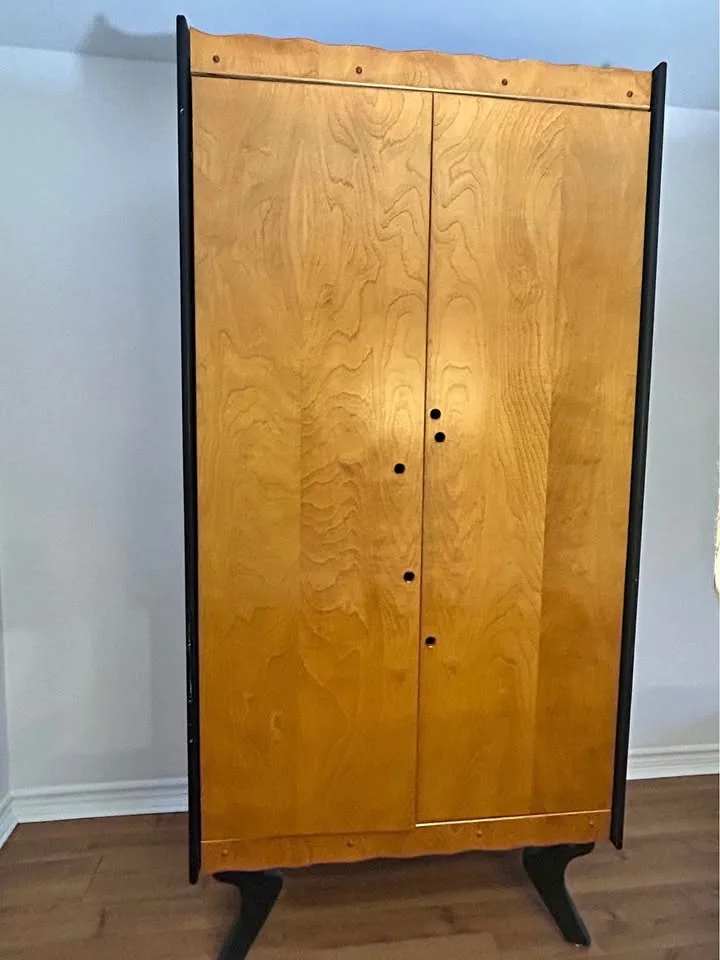 Gorgeous cupboard thumbnail