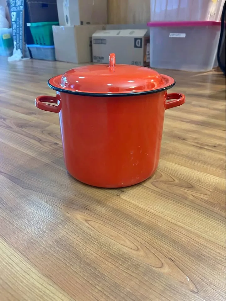 Soup Pot thumbnail