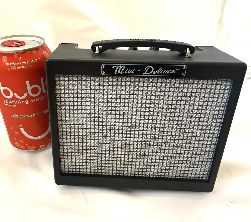 Fender MD-20 Mini Deluxe Amp