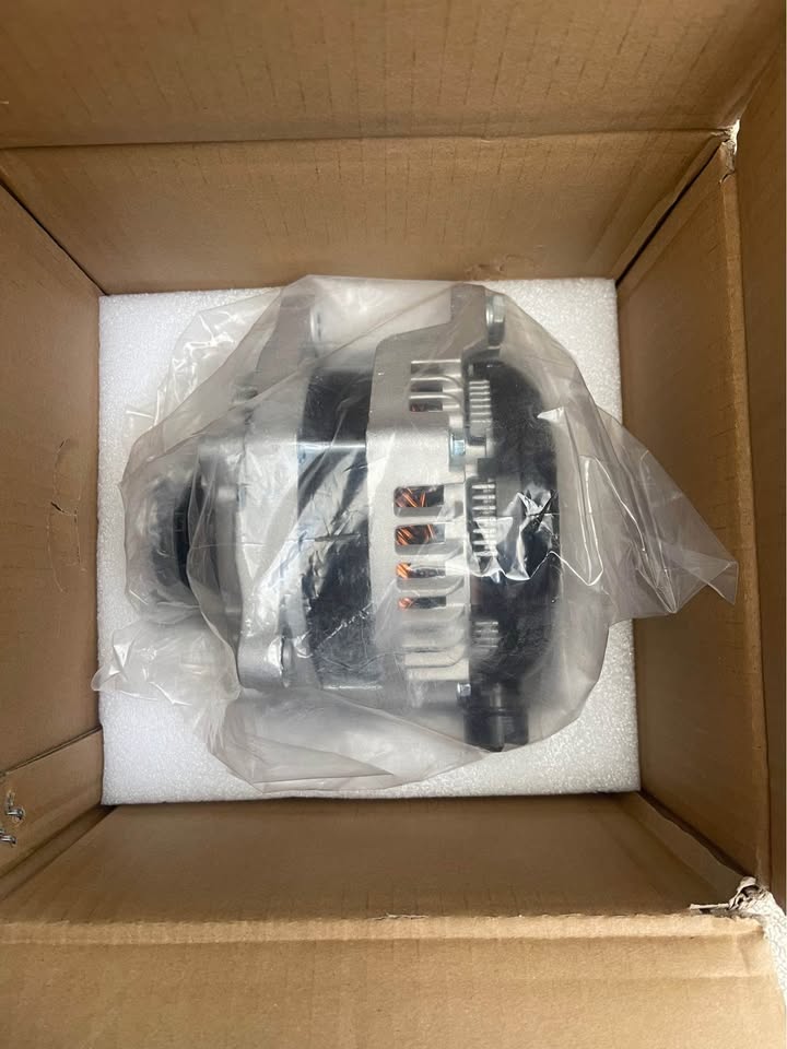 New Ford Alternator - photo 2