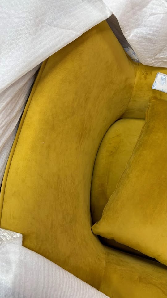Ashcroft Upholstered Armchair - golden velvet - photo 2