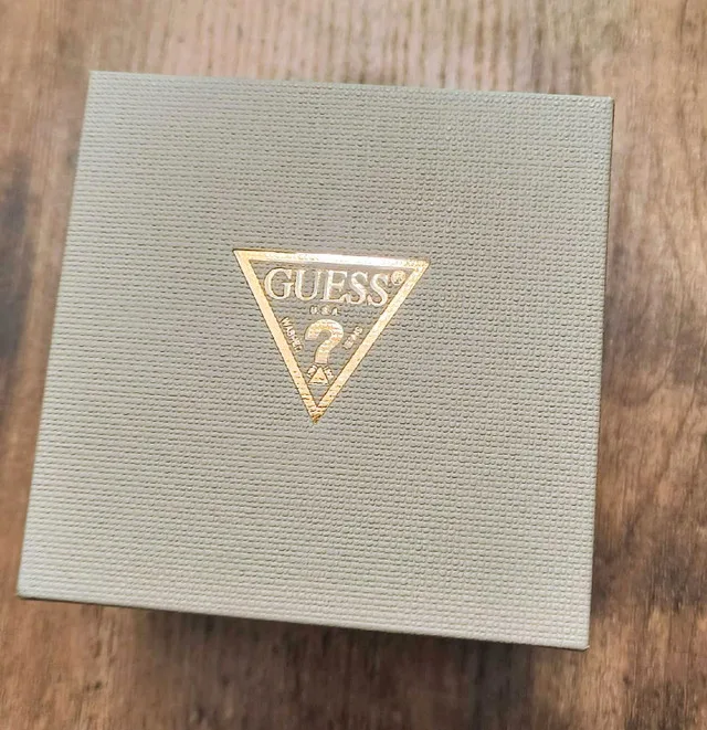 Mens Guess Watch (Brand New) FIRM with box image indicator(5)