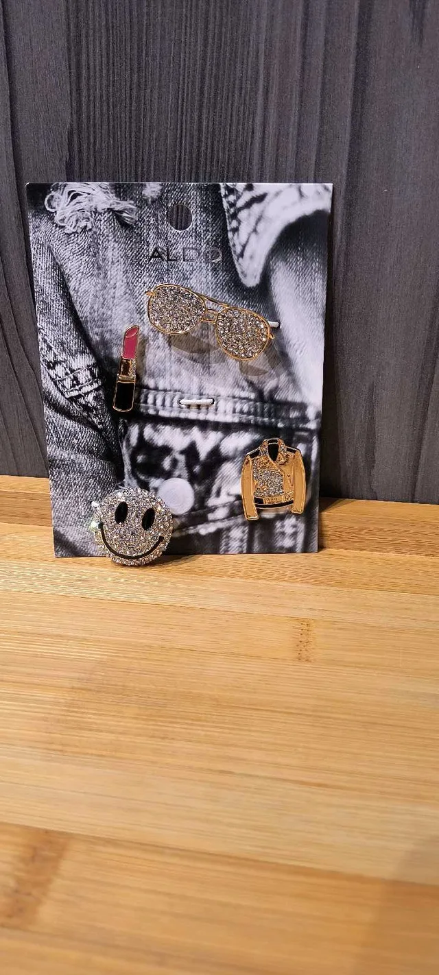 Aldo Decorative Accessory Pins image indicator(2)