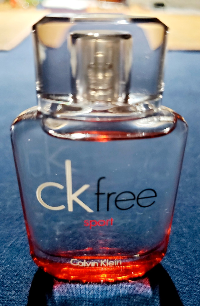 Mini ckfree sport (10ml) by Calvin Klein (Full Bottle) - photo 2