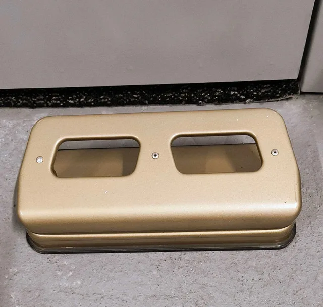 Heavy Duty 3 Hole Punch image indicator(2)