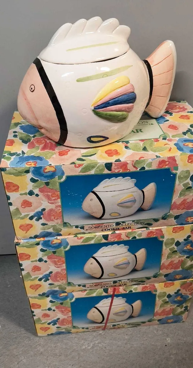 Sorrento Collection Vintage Fish Cookie Jars (Ceramic) X3 thumbnail