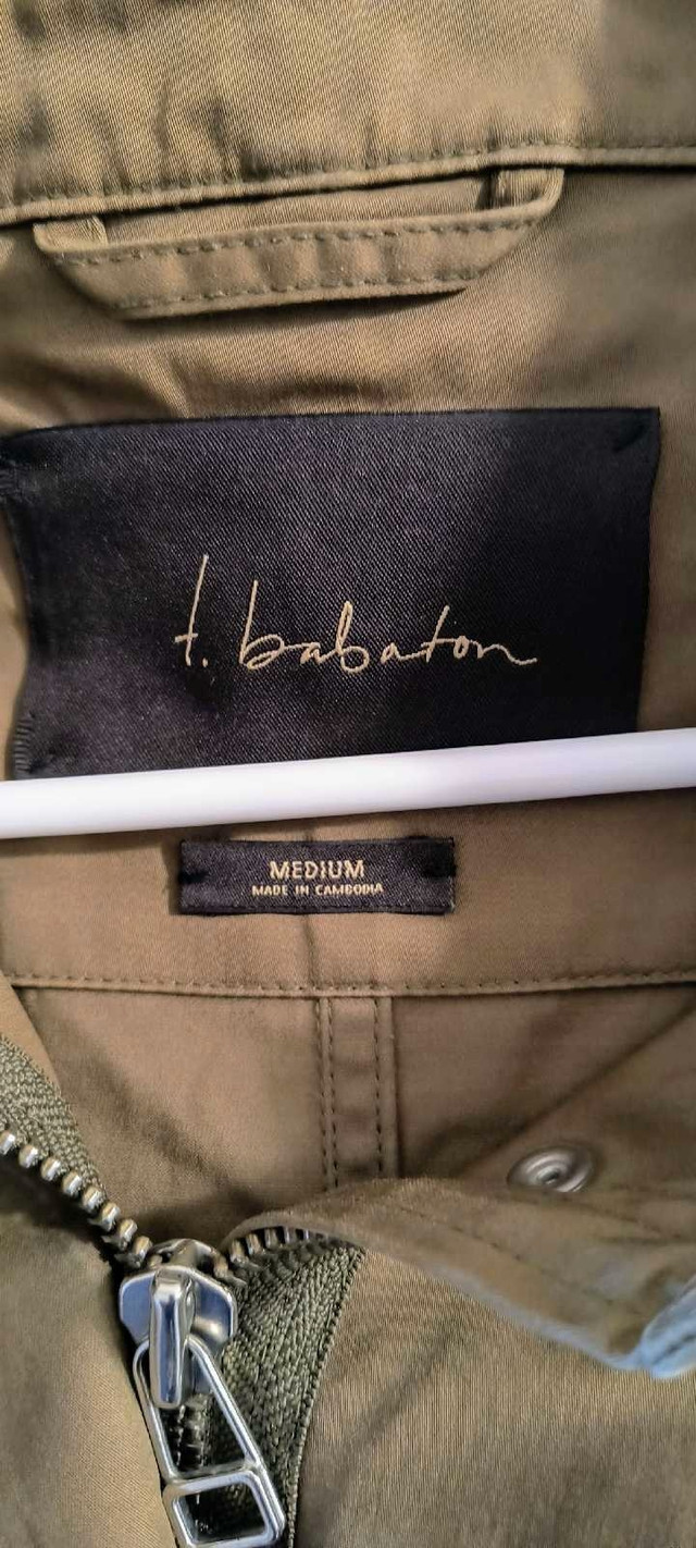 T. Babaton Aritzia Olive Green Lightweight Jacket - photo 3