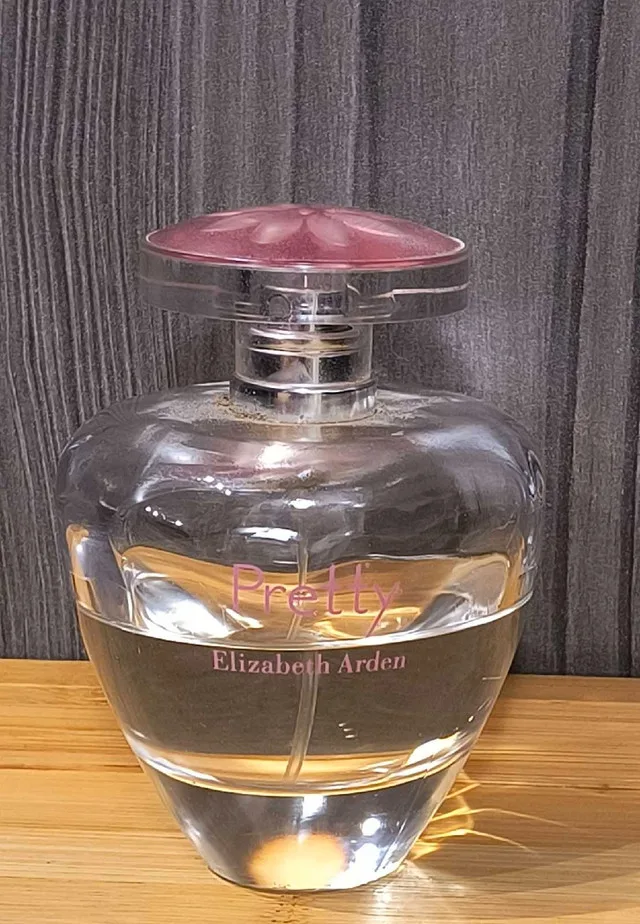 Elizabeth Arden Pretty Eau De Parfum 100ml (Half Bottle) thumbnail