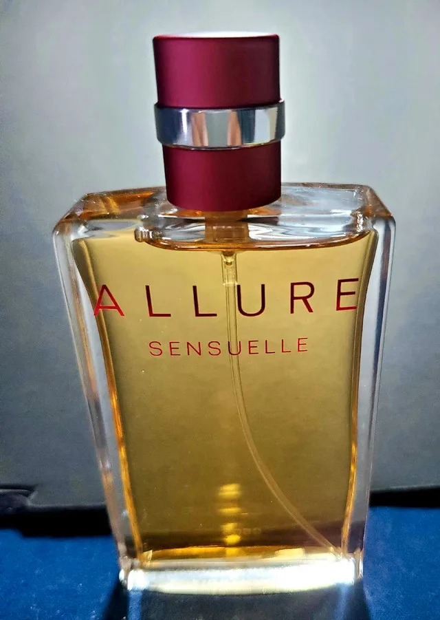 Chanel Allure Sensuelle Perfume 50ml thumbnail
