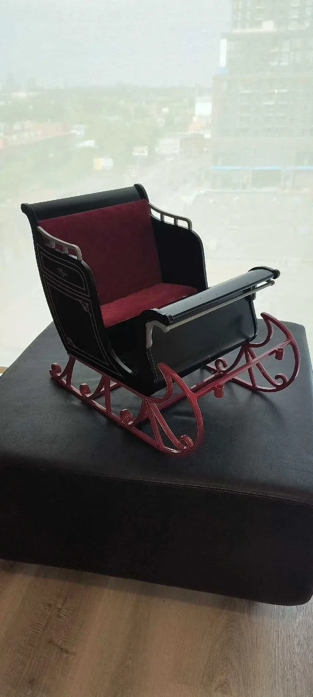American Girl Black Holiday Sleigh (Sled) thumbnail
