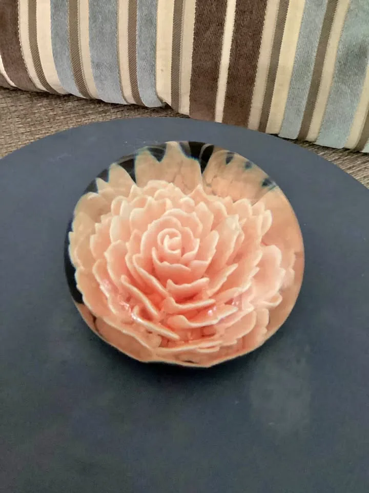 Vintage Newton’s Canadian Handicraft Glass Floral Paperweight thumbnail