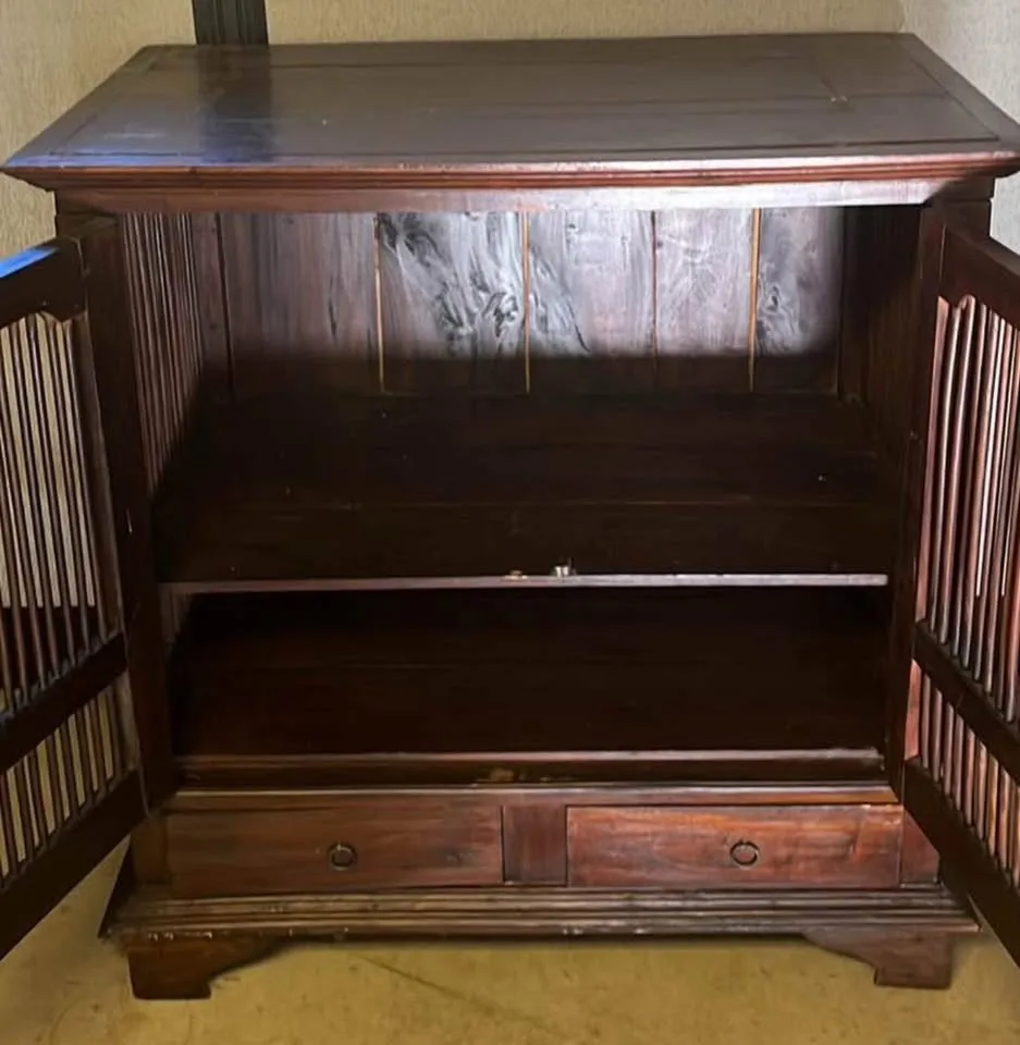 Vintage Wood Cabinet image indicator(4)