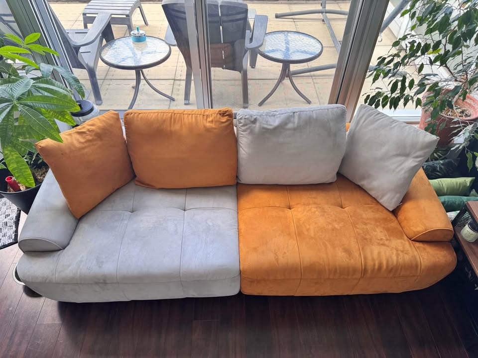 Large Sofa dual colour (Accepting offer proposals) - photo 5