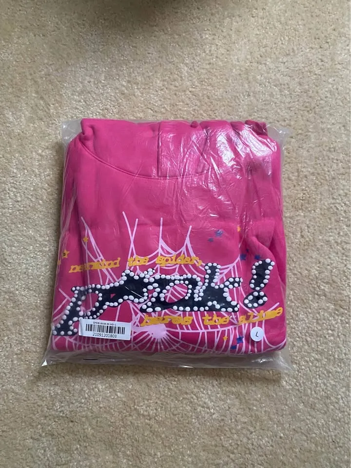 Sp5der (ANY SIZE) SELLING OUT QUICK‼️ image indicator(2)