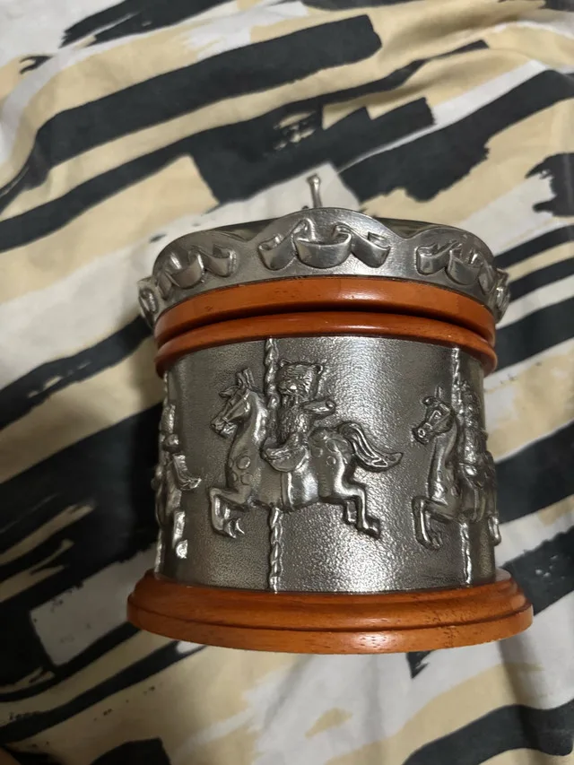 Royal Selangor Music Box Hand Finished thumbnail
