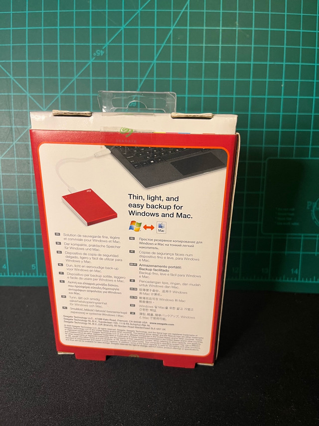 Seagate 2TB One Touch - photo 3