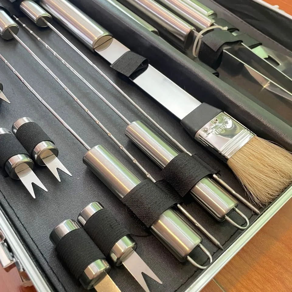 NEW✨16-Pc Stainless Steel BBQ Tool Set, Centro image indicator(4)
