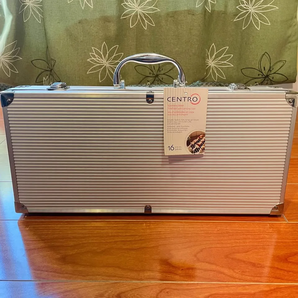 NEW✨16-Pc Stainless Steel BBQ Tool Set, Centro image indicator(5)