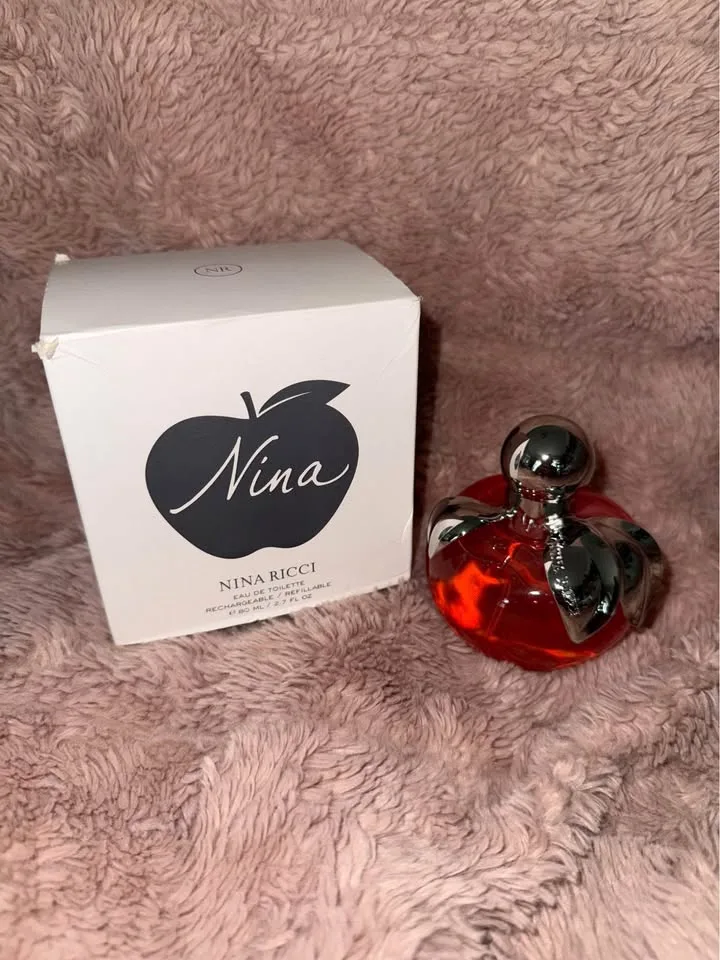 Nina Ricci Eau de Toilette, Nina image indicator(2)