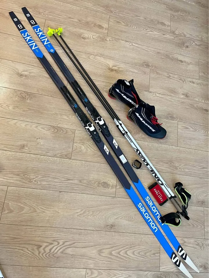 Classic Cross Country Skis