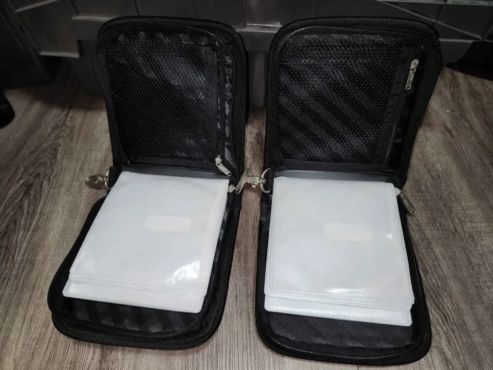 Original Xbox OEM CD wallet image indicator(2)