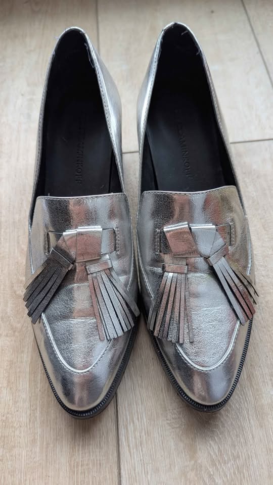 Rebecca Minkoff silver block heel loafer size 7.5 - photo 4