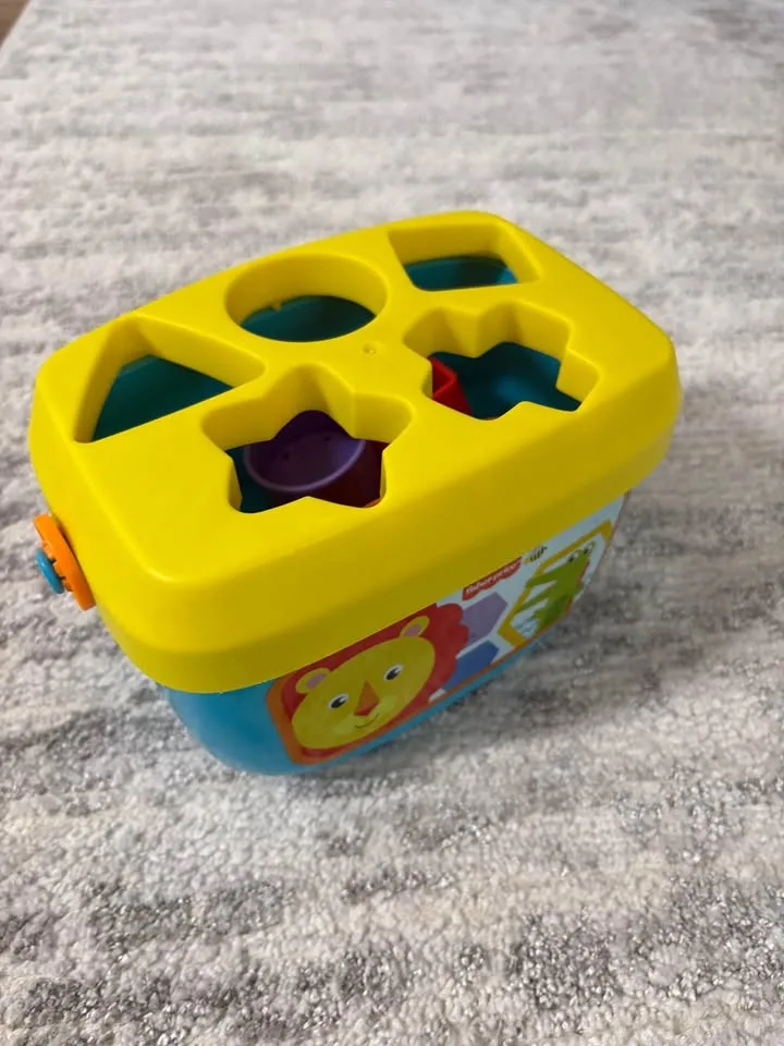 Fisher-Price Baby's First Blocks image indicator(2)