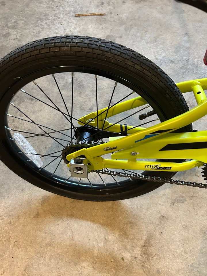 Bicycle for Kids - Stratus Jitterbug Yellow - photo 4