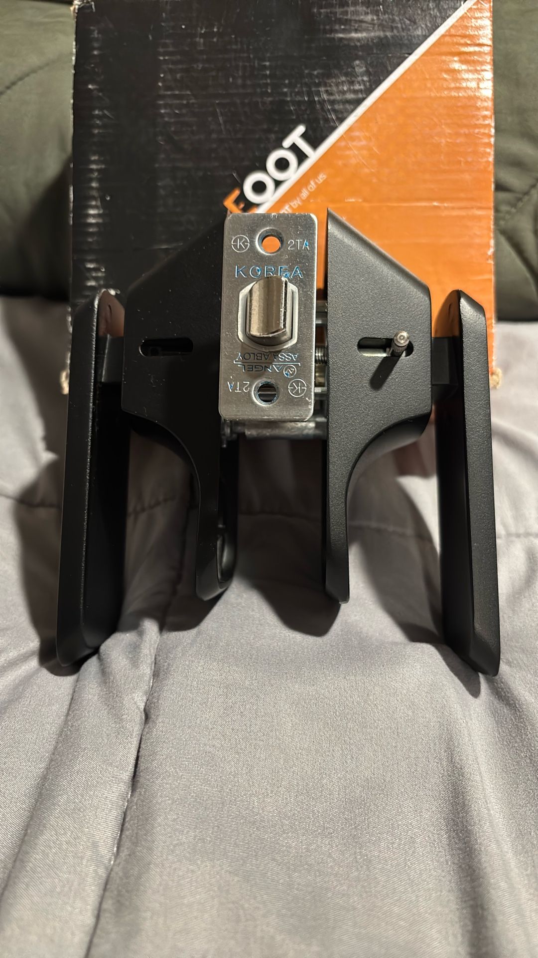 Modern Push Pull Door Handle Lock