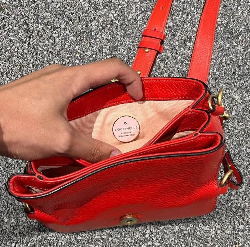 Coccinelle Zaniah Leather Shoulder Bag image indicator(2)