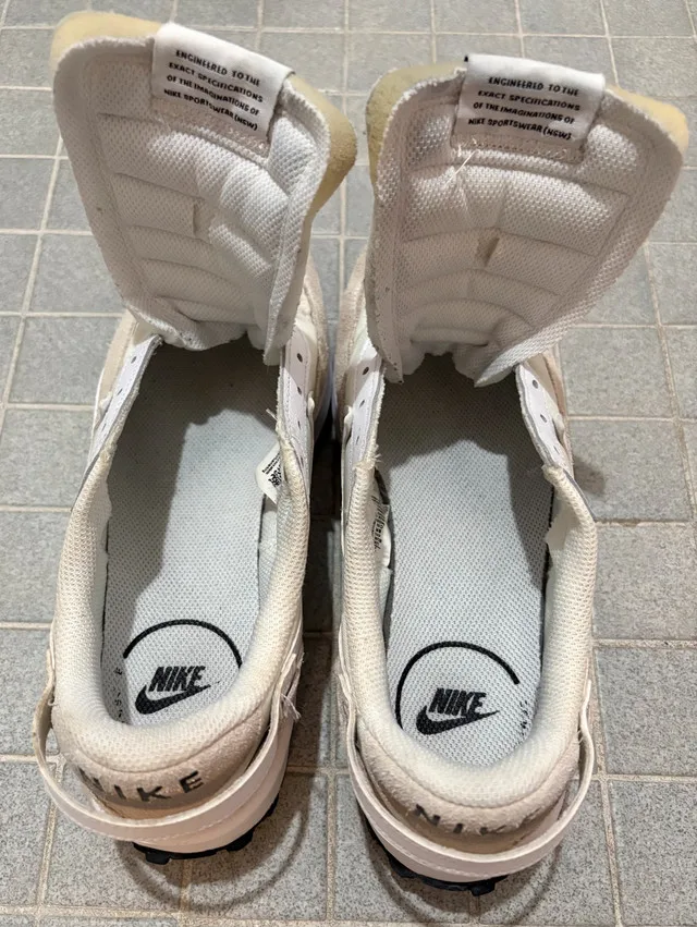 Nike Waffle Debut Shoes - Women’s - Size 7.5 image indicator(5)