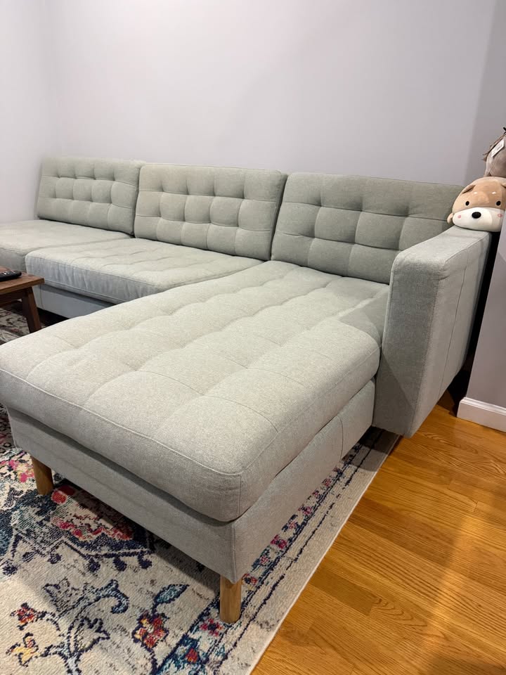 Light Green Sectional Couch - photo 3