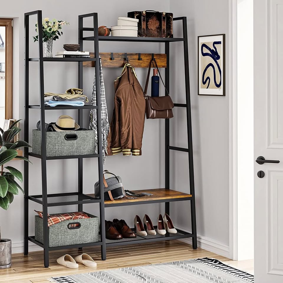 Hallway bench/shelf/coat rack - photo 2