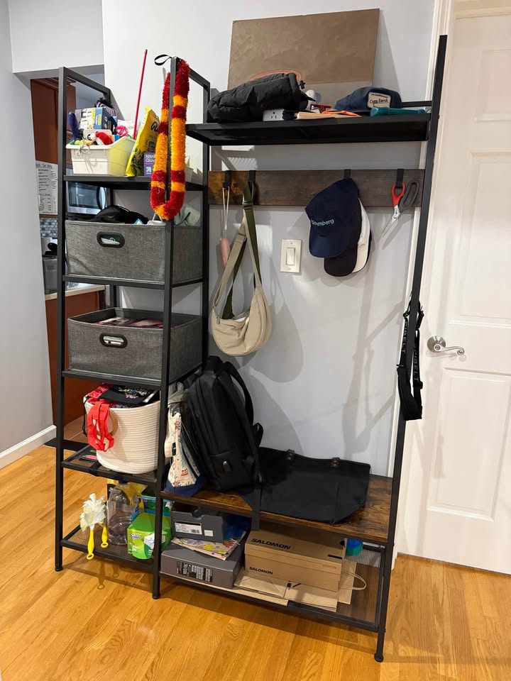 Hallway bench/shelf/coat rack