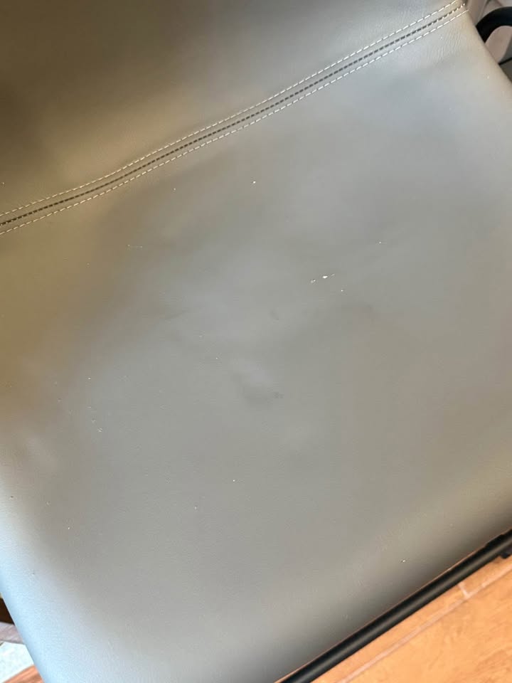 2 Gray Counter-height bar stools - photo 4
