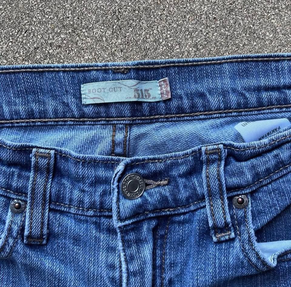 Vintage Levi's 515 Jeans Women’s Size 4 Light Wash y2k - photo 2