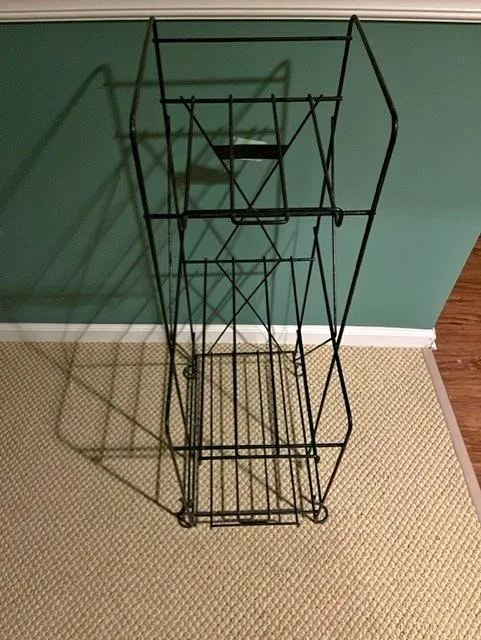 Black Metal Magazine Rack thumbnail