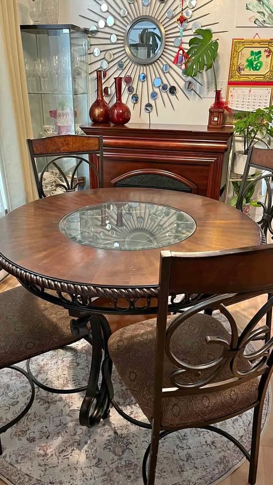 Dining Set with 4 Chairs, Coffee Table & Round Carpet