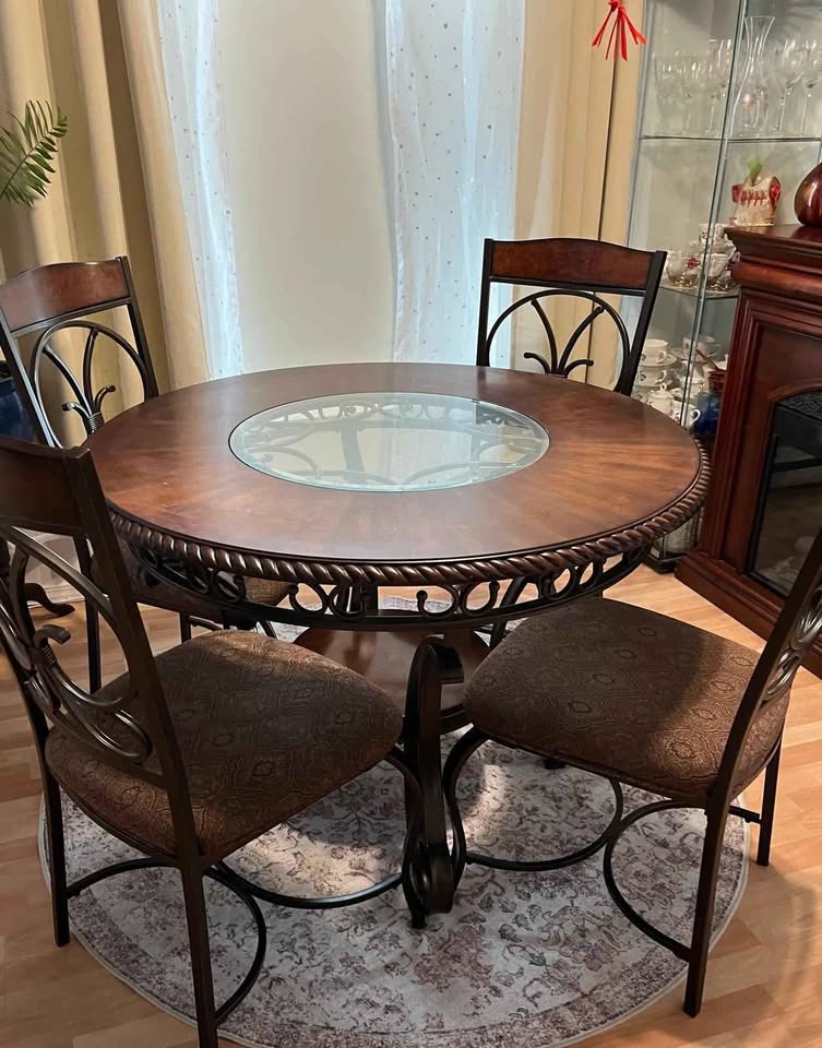 Dining Set with 4 Chairs, Coffee Table & Round Carpet - photo 2