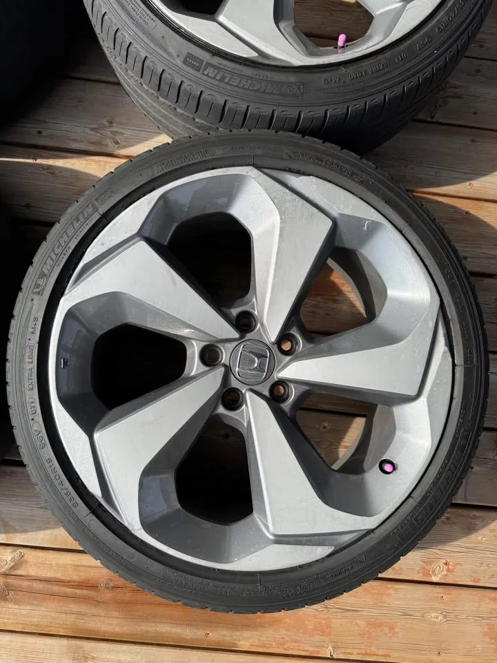 19” Honda Accord Touring Wheels image indicator(5)
