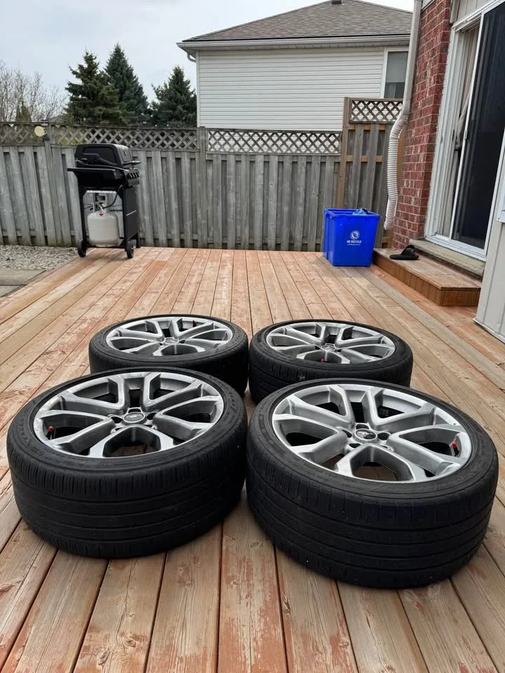 20” Ford Mustang GT Oem Wheels image indicator(3)