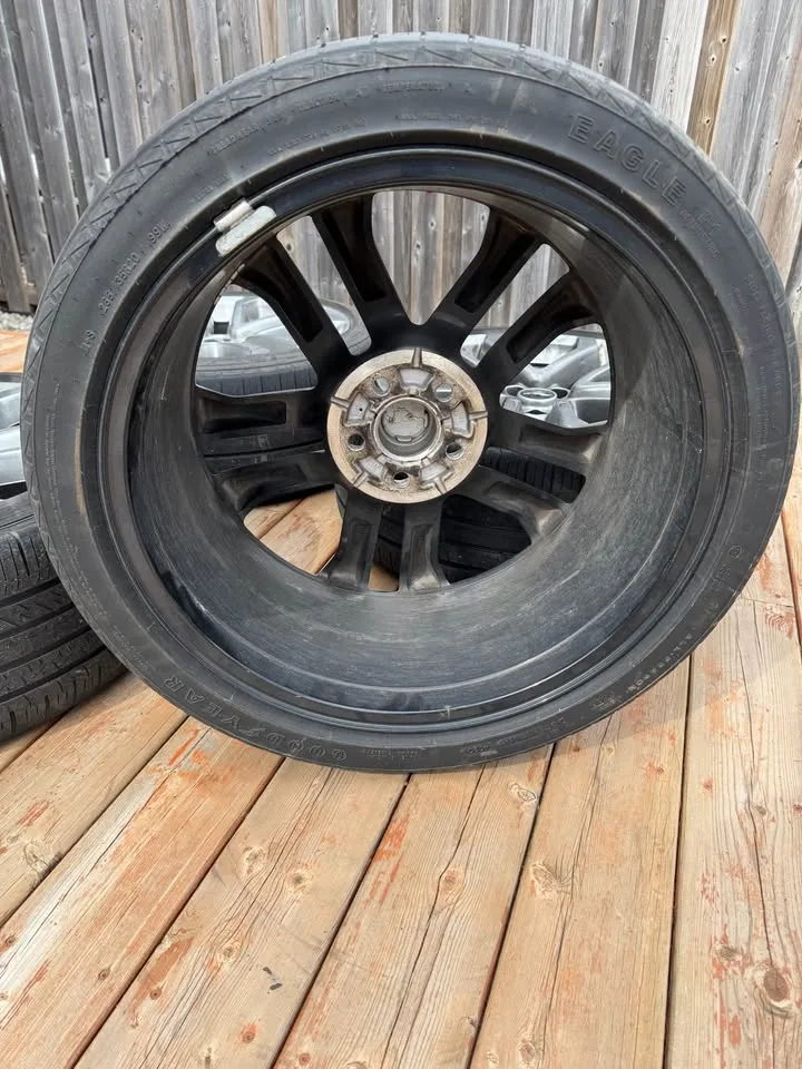 20” Ford Mustang GT Oem Wheels image indicator(9)