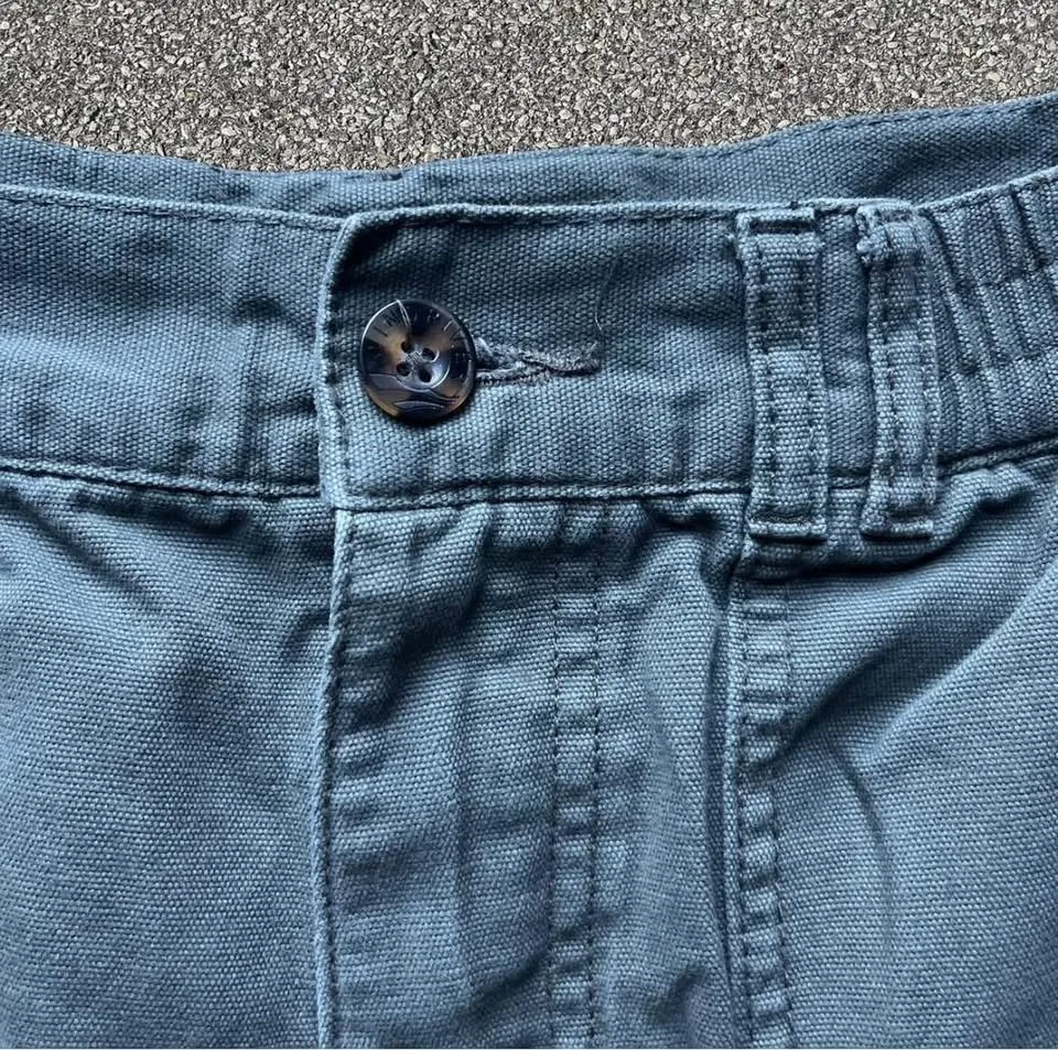 WINDRIVER GREEN cargo shorts with button-up front image indicator(4)