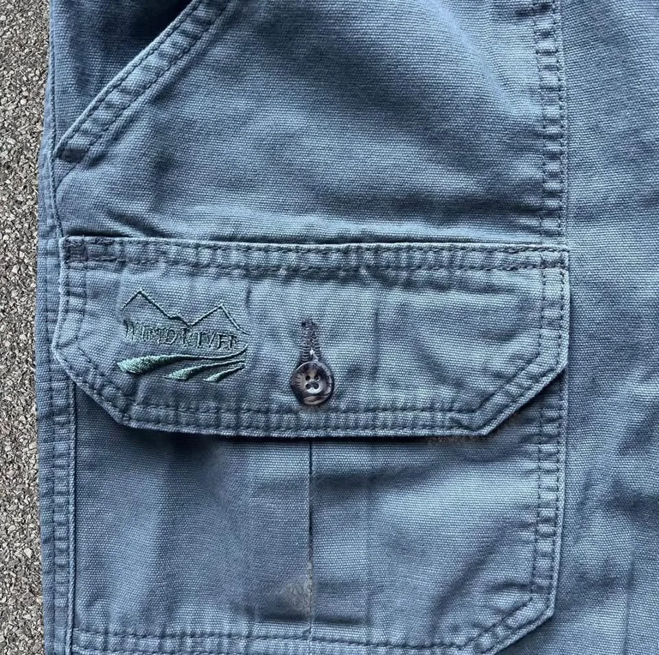 WINDRIVER GREEN cargo shorts with button-up front image indicator(5)