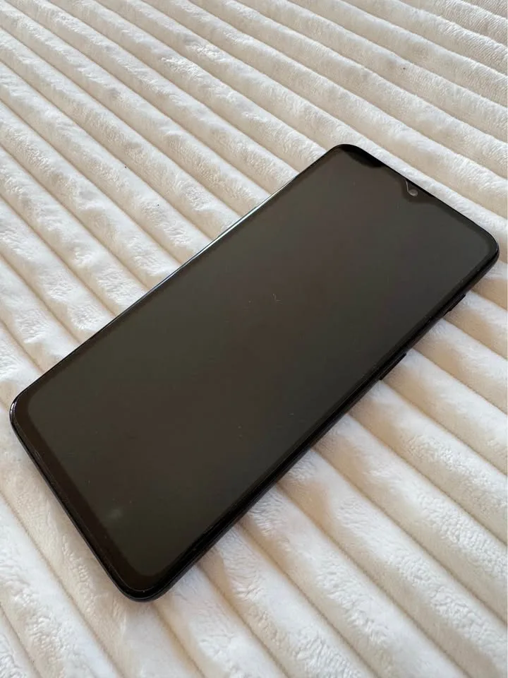 OnePlus 6T McLaren - 256GB image indicator(2)