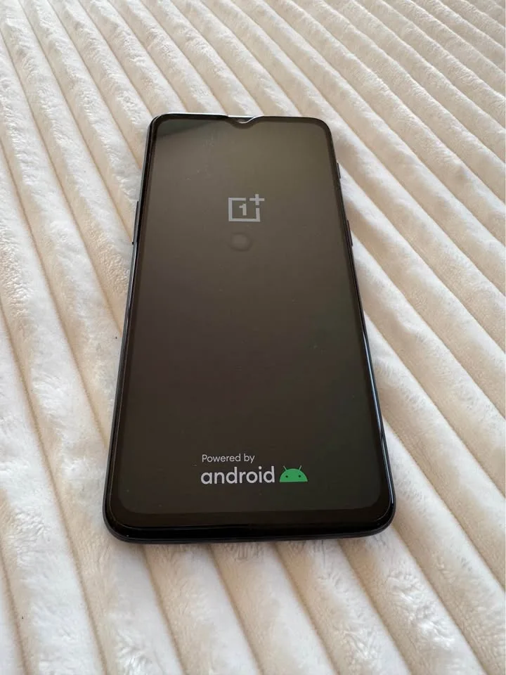 OnePlus 6T McLaren - 256GB image indicator(3)