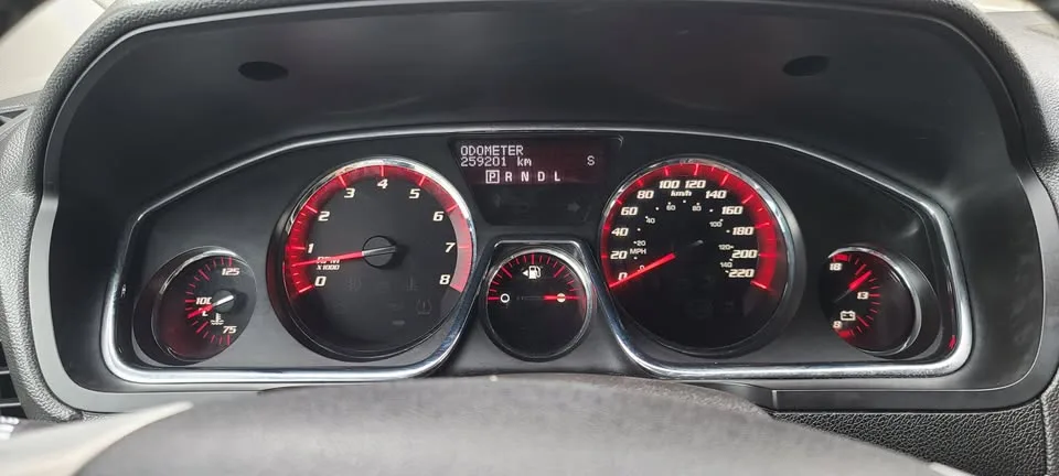 2014 GMC Acadia image indicator(5)